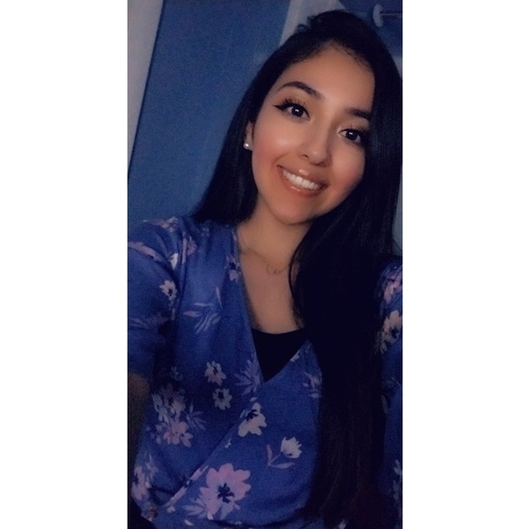 Meet your Posher, Marisol - Picture 1 of 1